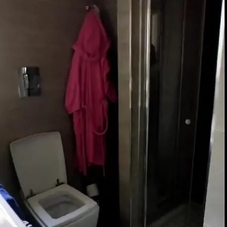 Apartment Gyfada Side Luxury Apprt